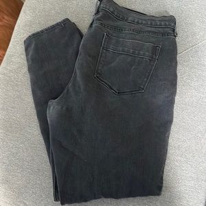 Old Navy Women’s Sweetheart Jeans